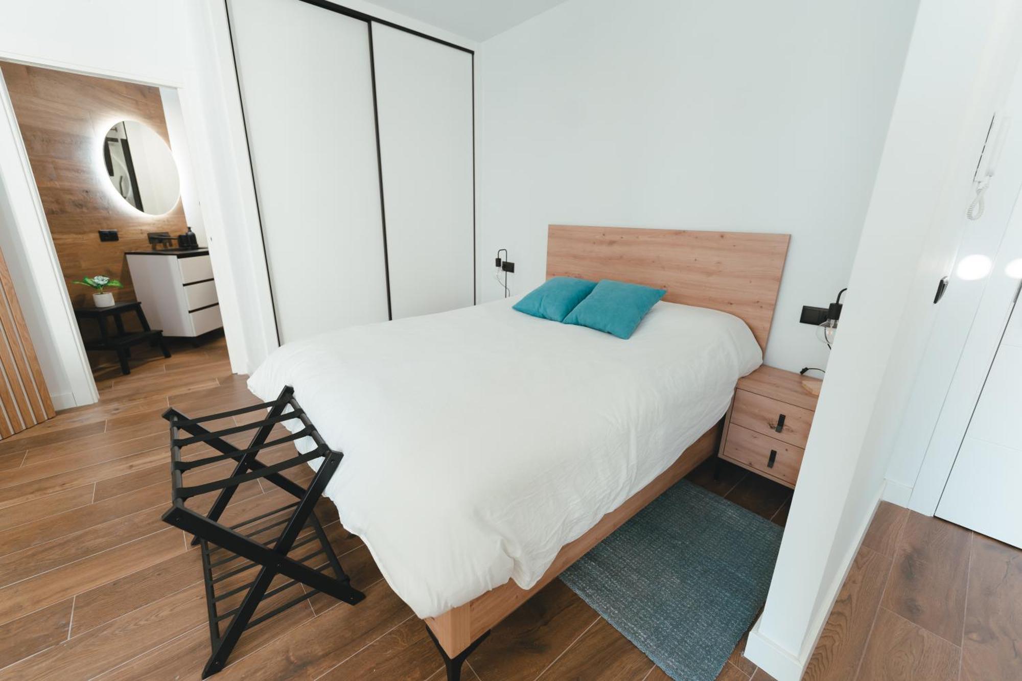 Macarena Suites กาเซเรส ภายนอก รูปภาพ